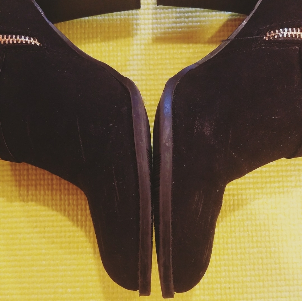 ⚠️3 For 30!! Studded Booties - Picture 6 of 6